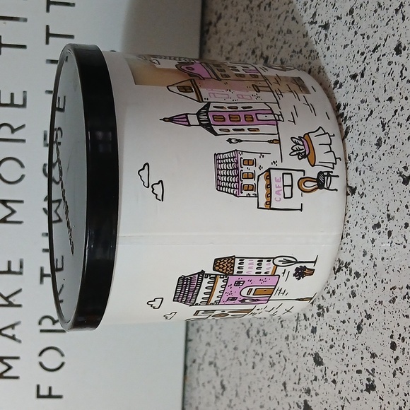 Paris Rose Water & Ivy Candle | Bath & Body Works - Picture 5 of 8